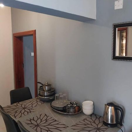 Emmrose Apartments Chingola Esterno foto
