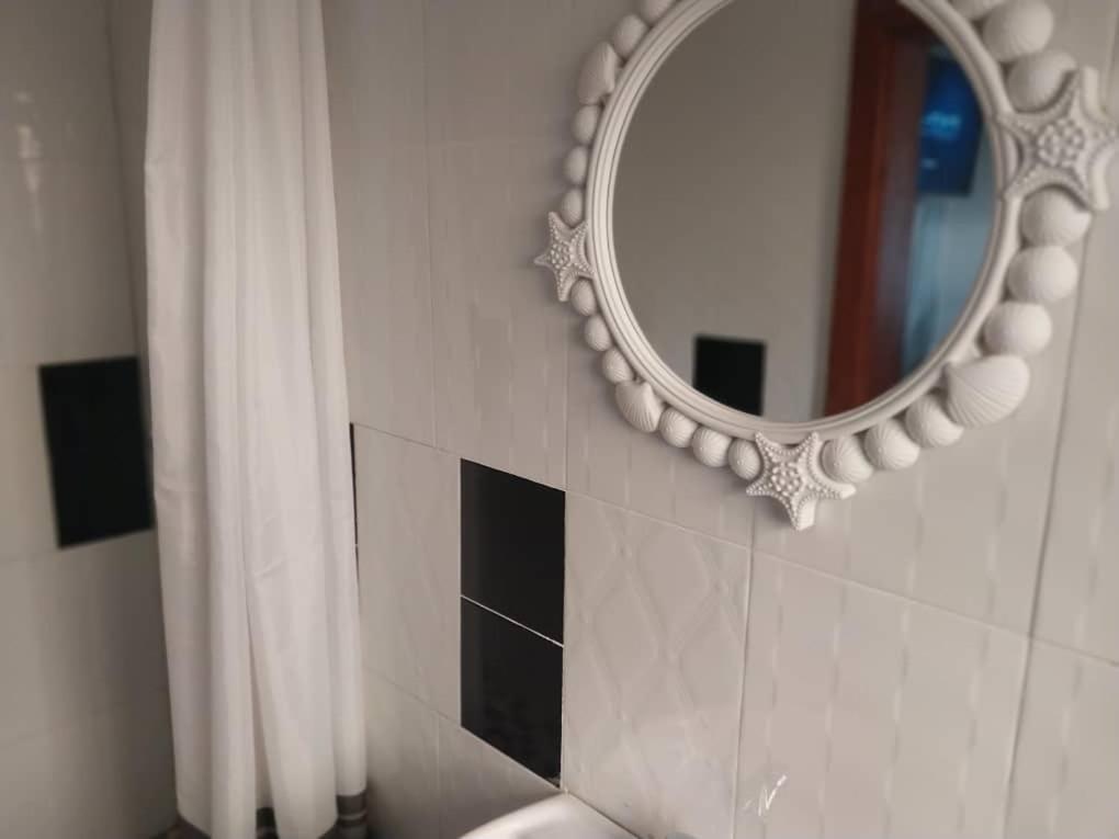 Emmrose Apartments Chingola Esterno foto